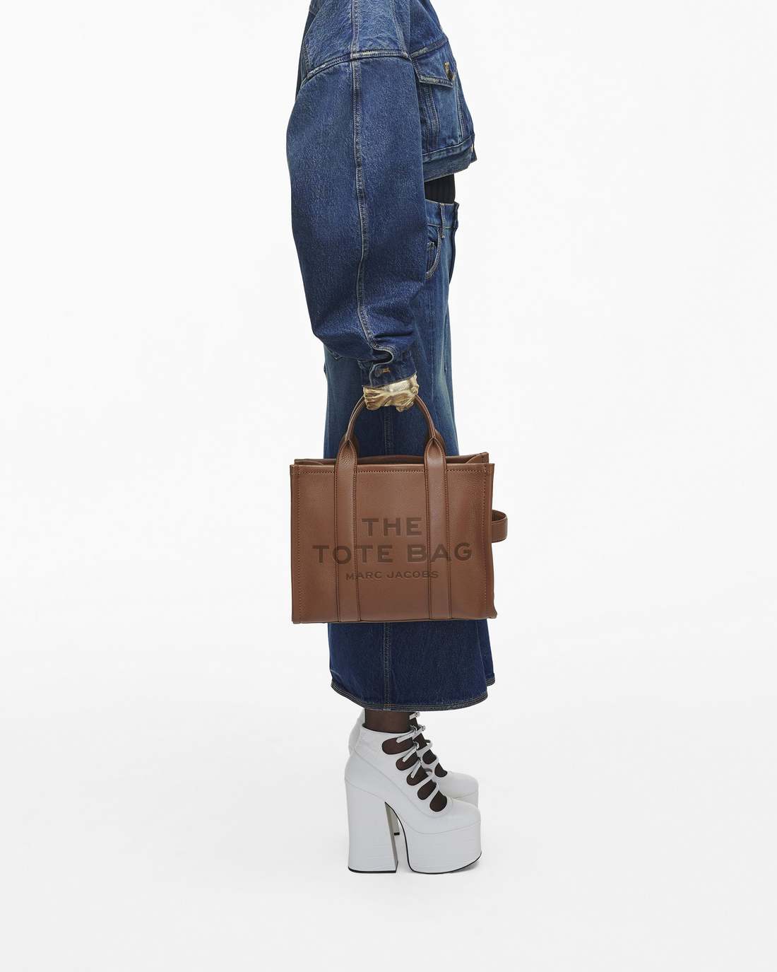 The Leather Medium Tote Bag Argan Oil Marc Jacobs
