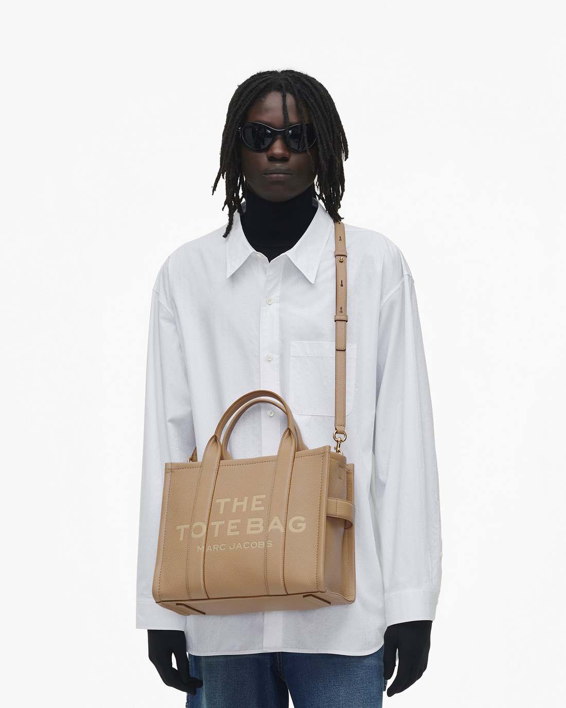 The Leather Medium Tote Bag Camel Marc Jacobs