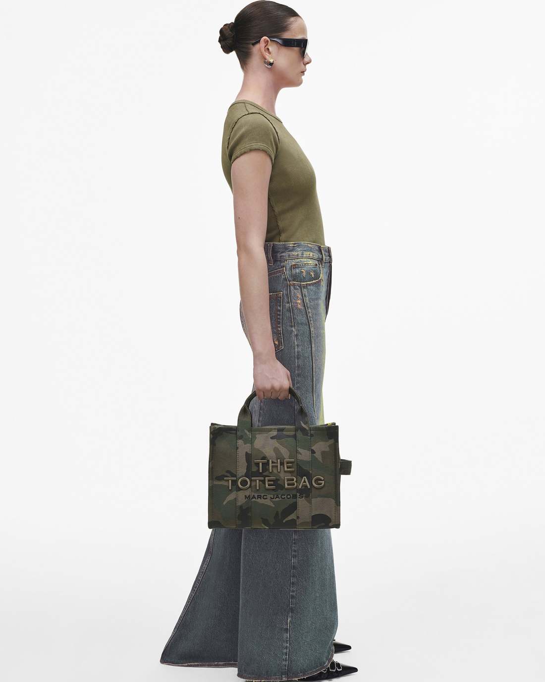 The Camo Jacquard Medium Tote Bag Camo Multi Marc Jacobs