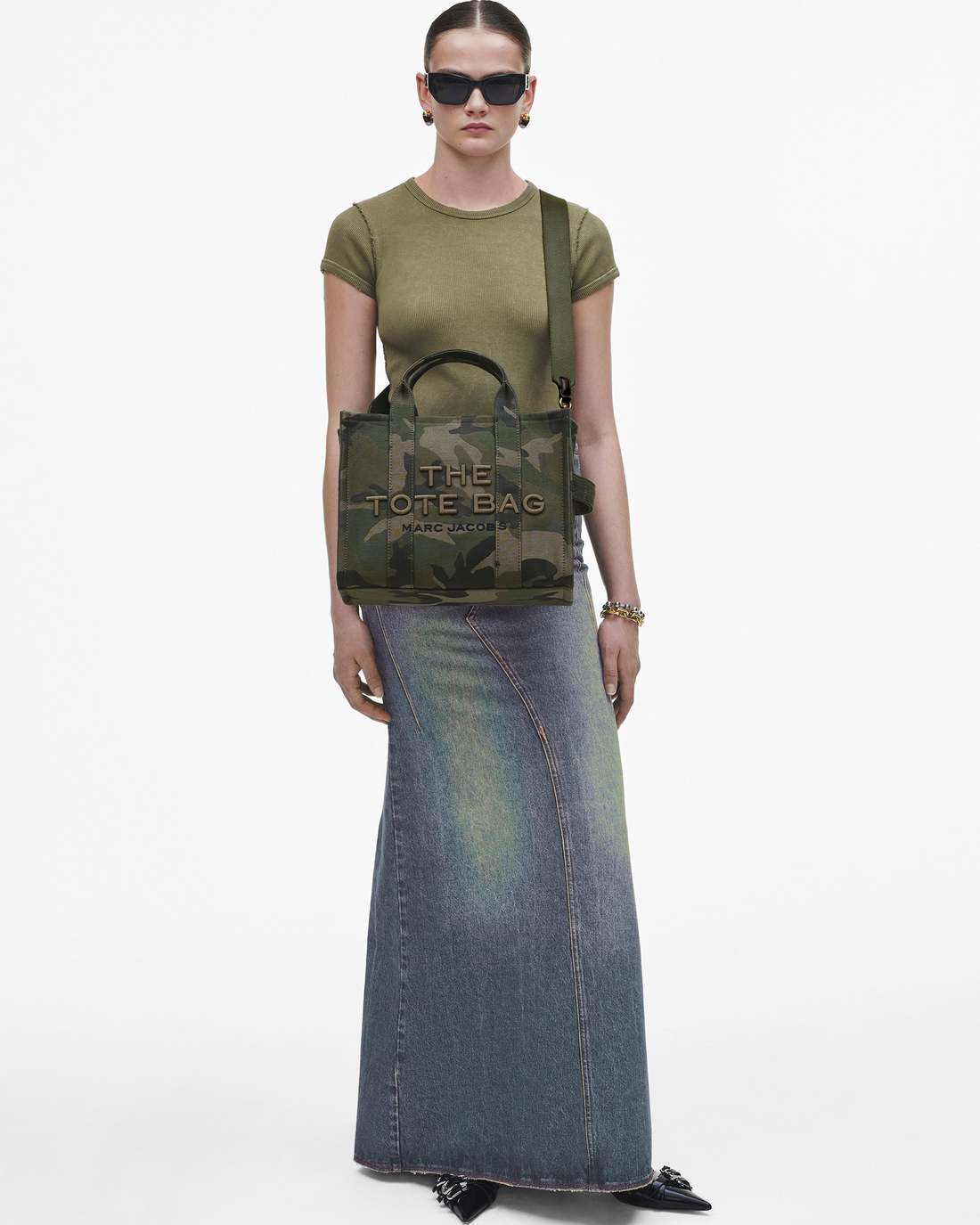 The Camo Jacquard Medium Tote Bag Camo Multi Marc Jacobs