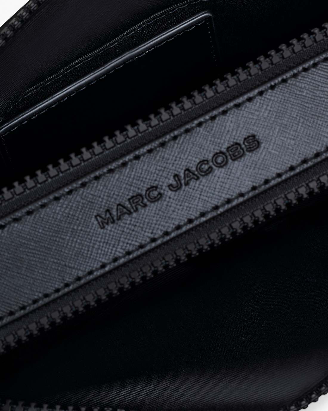 The Snapshot DTM Black Marc Jacobs