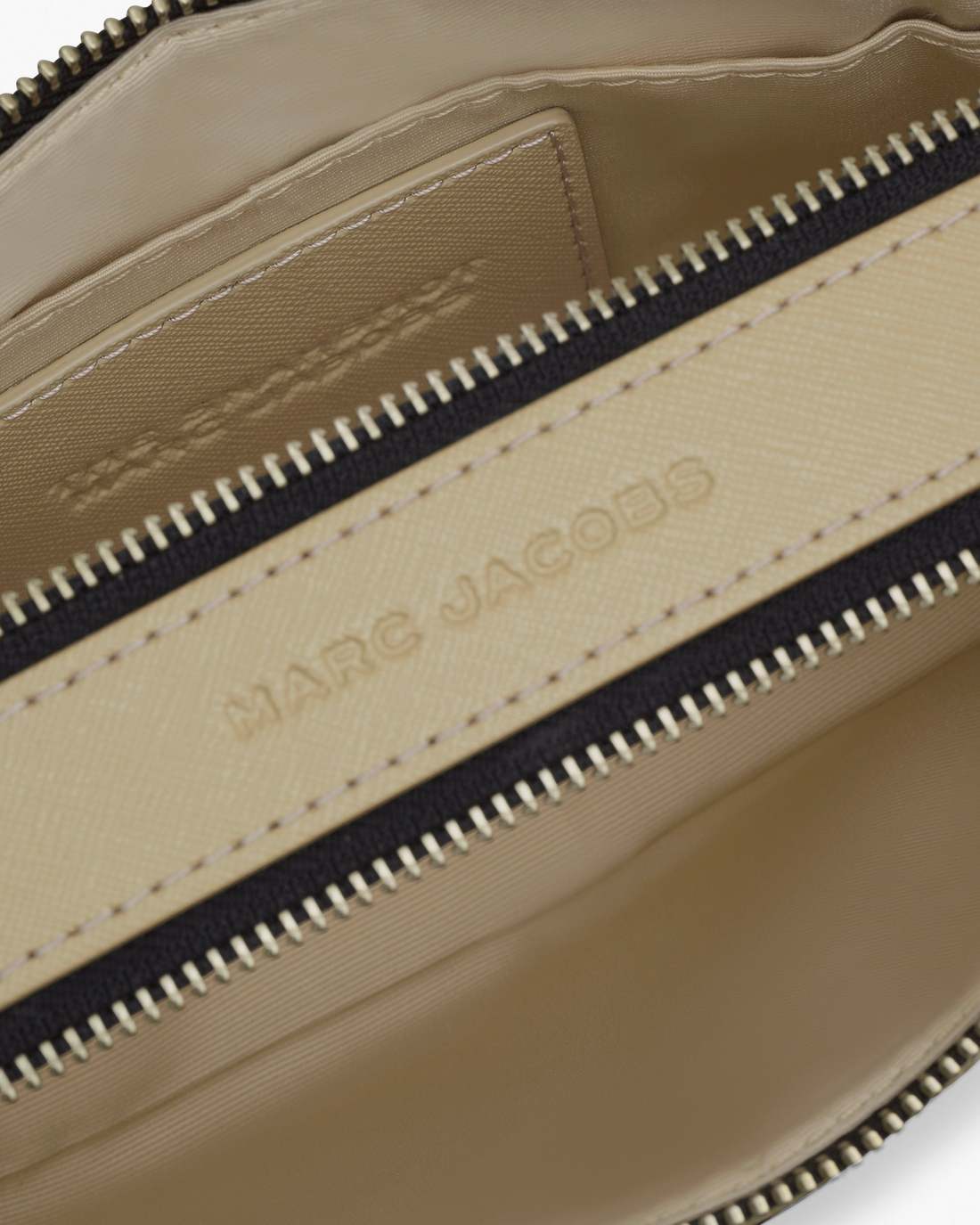 The Snapshot DTM Khaki Marc Jacobs