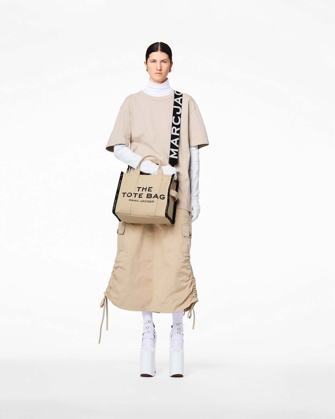 The Logo Webbing Strap Black/White Marc Jacobs