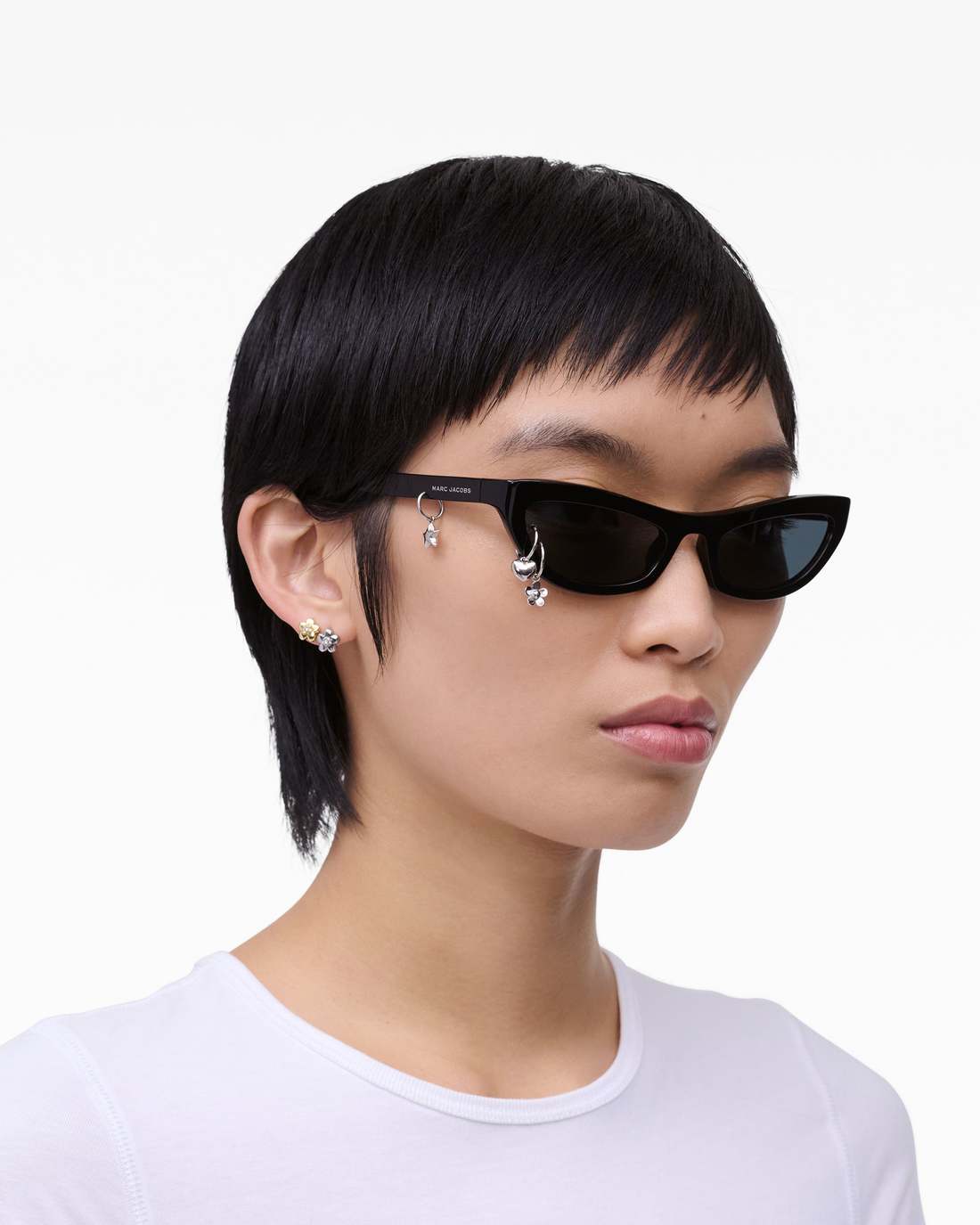 The Charm Cat Eye Sunglasses Black Marc Jacobs