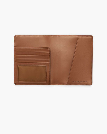 The Passport Case Argan Oil Marc Jacobs